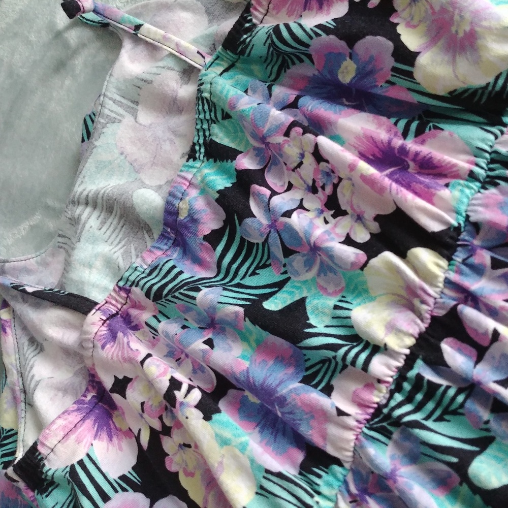 | Pastel Hawaiian Floral Dress | 006 |